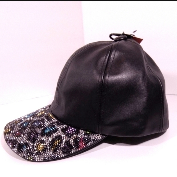 Vera New York Multi Leopard Rhinestone Faux Leather Cap - Picture 2 of 3